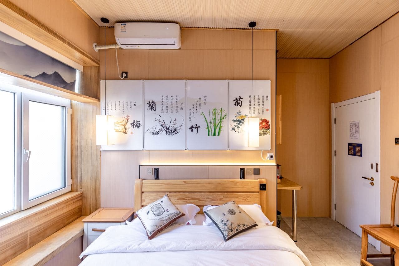 Deluxe loft